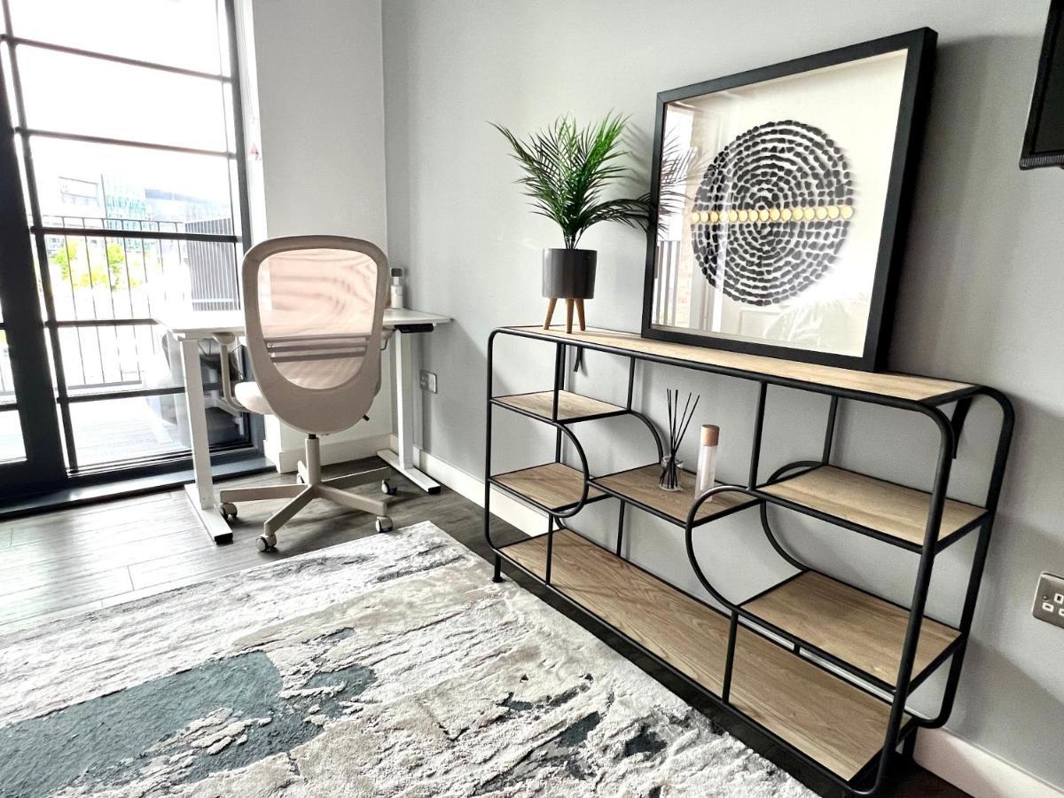 Two Bedroom Ferrum Wembley Park Leilighet *