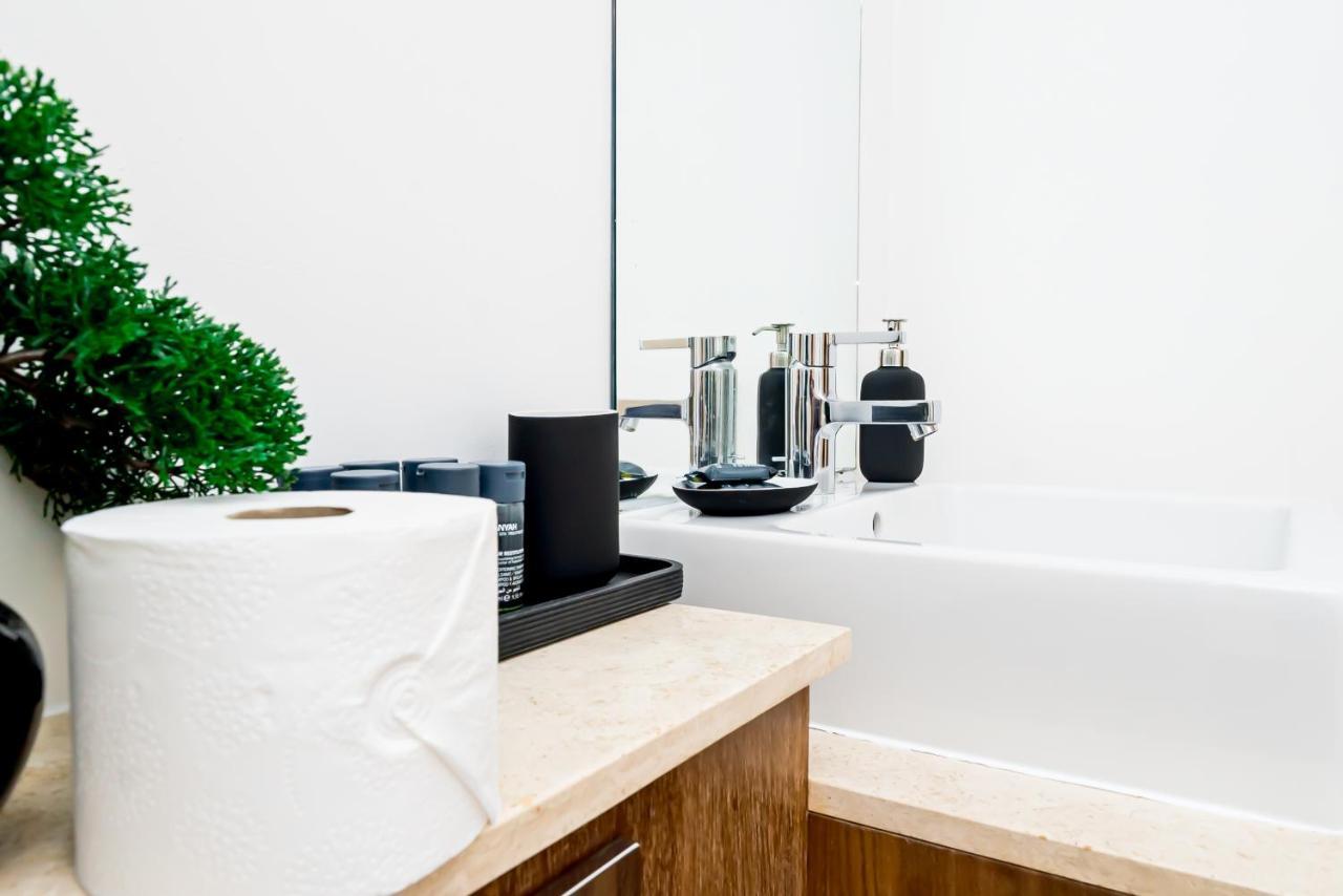 Private 2 Bedroom In West Hampstead Apartment London