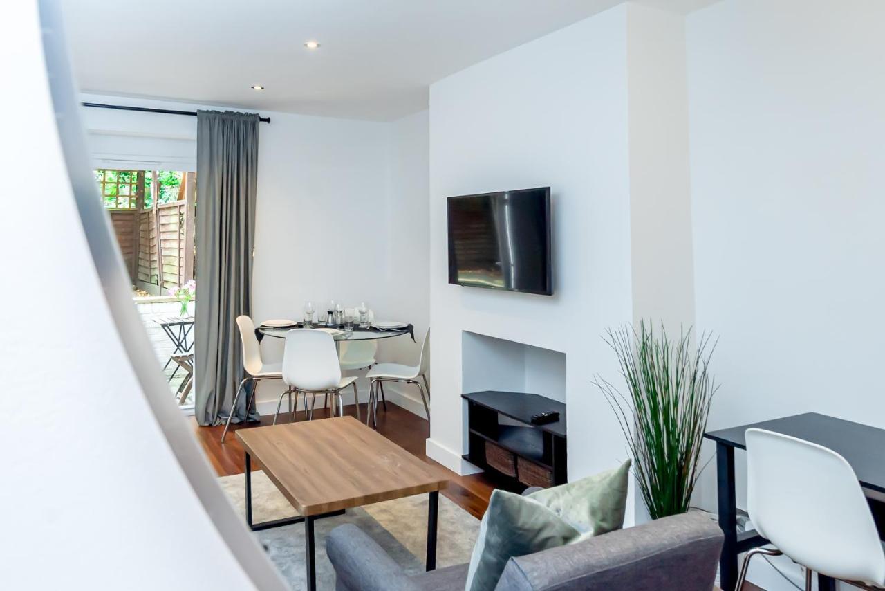 Apartment Private 2 Bedroom In West Hampstead *
