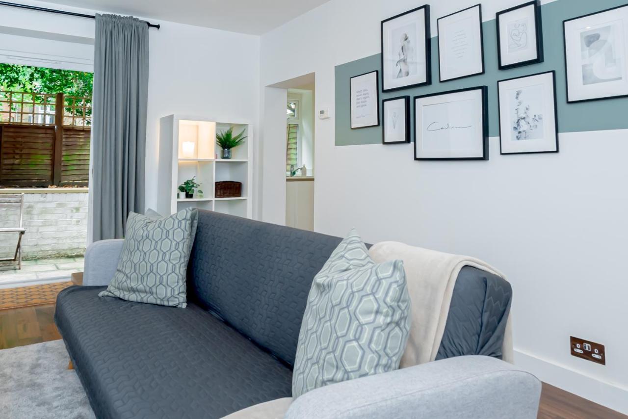 Apartment Private 2 Bedroom In West Hampstead London