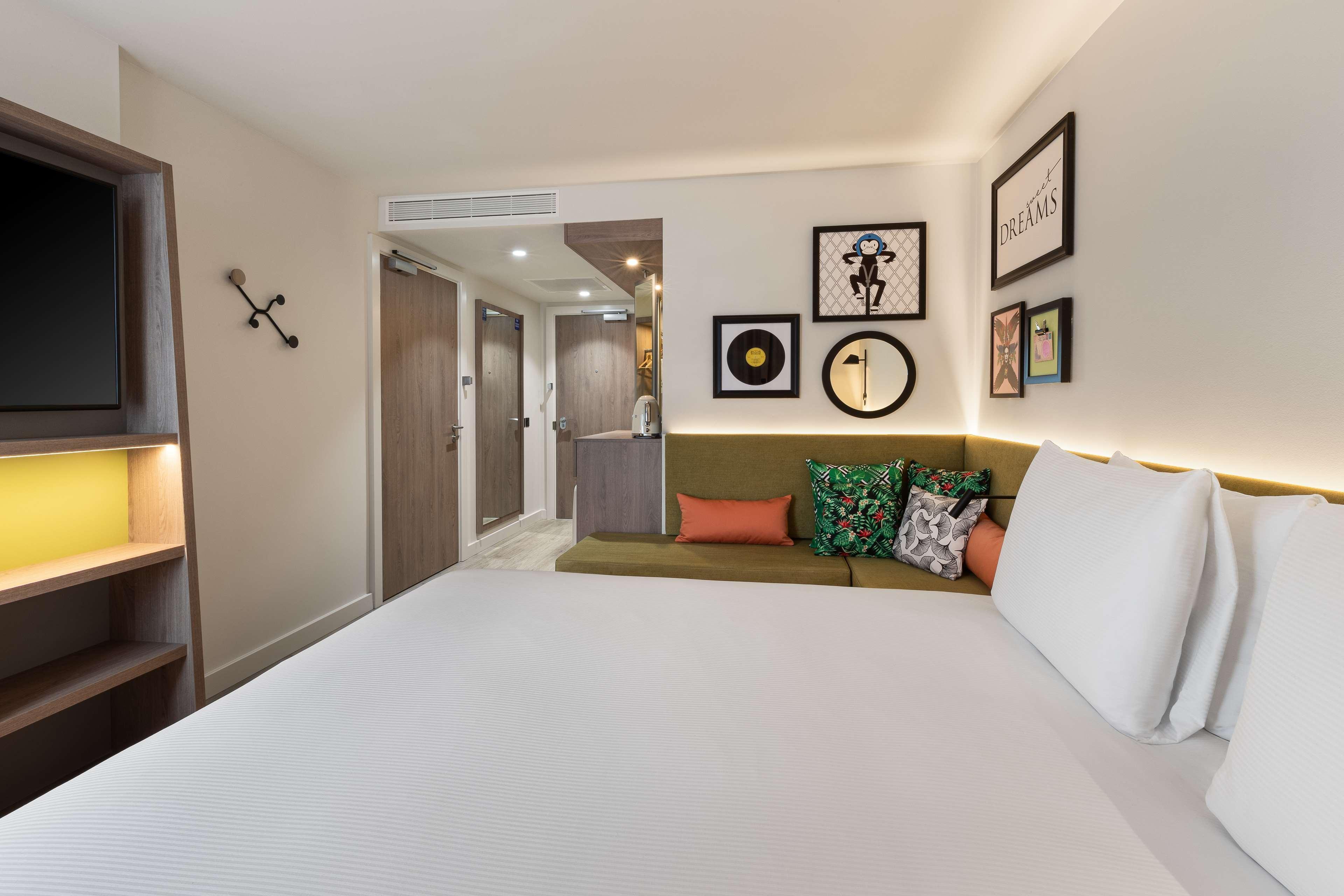 Hotell Hampton By Hilton Ealing