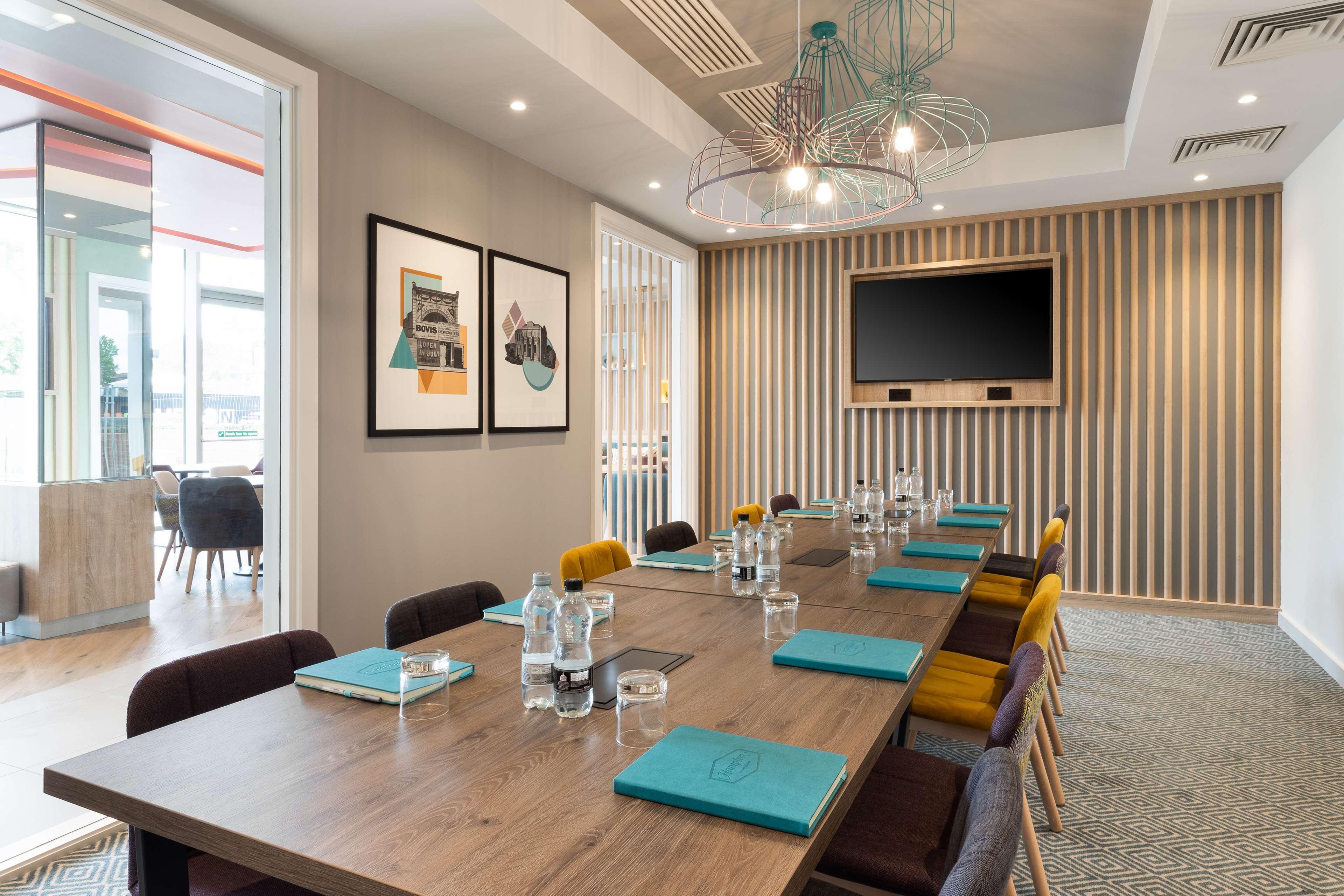 Hotell Hampton By Hilton Ealing 4*