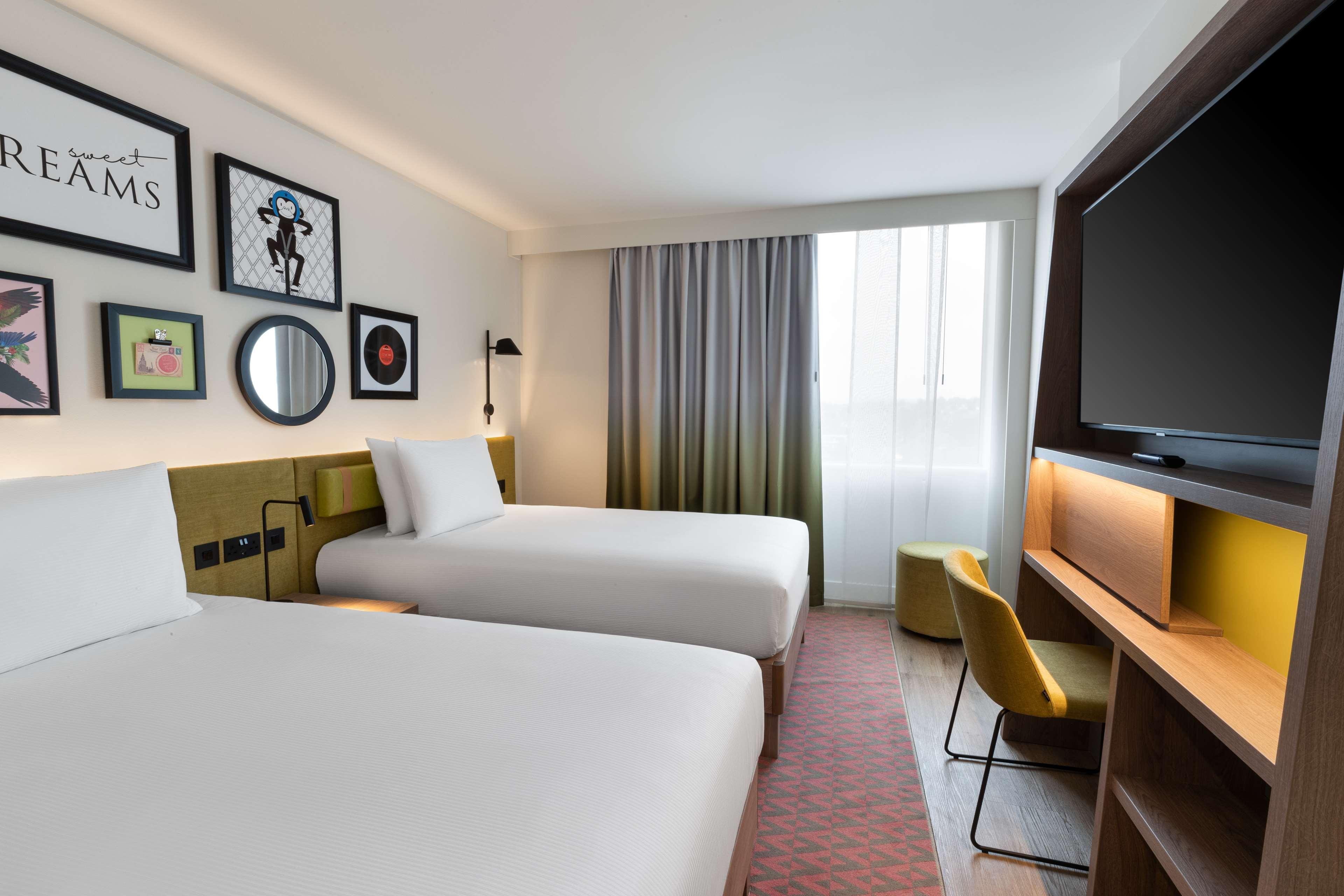 Hotell Hampton By Hilton Ealing 4*