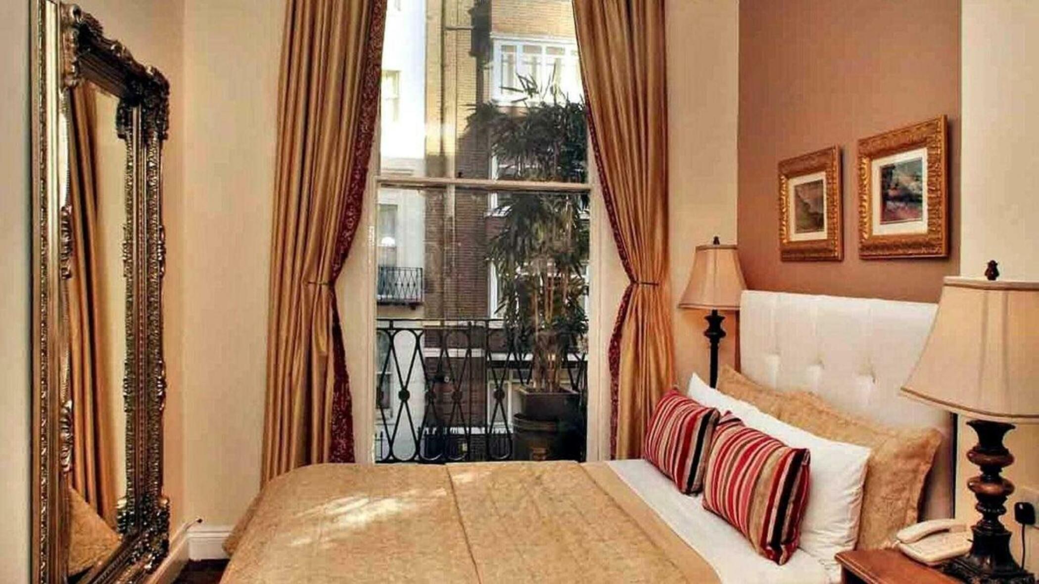 Piccolino Hyde Park 2* London