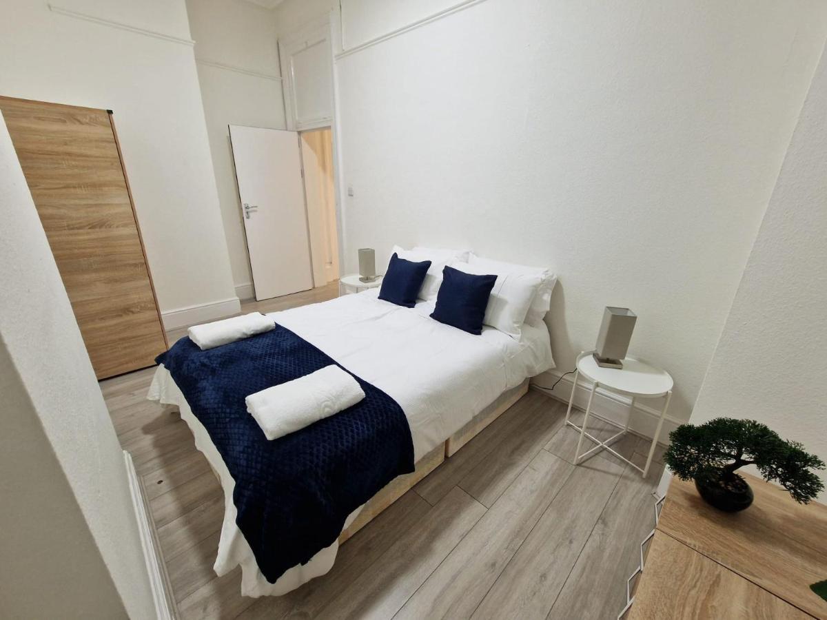Spacious 4 Bedrooms For 10 Near Marble Arch * London