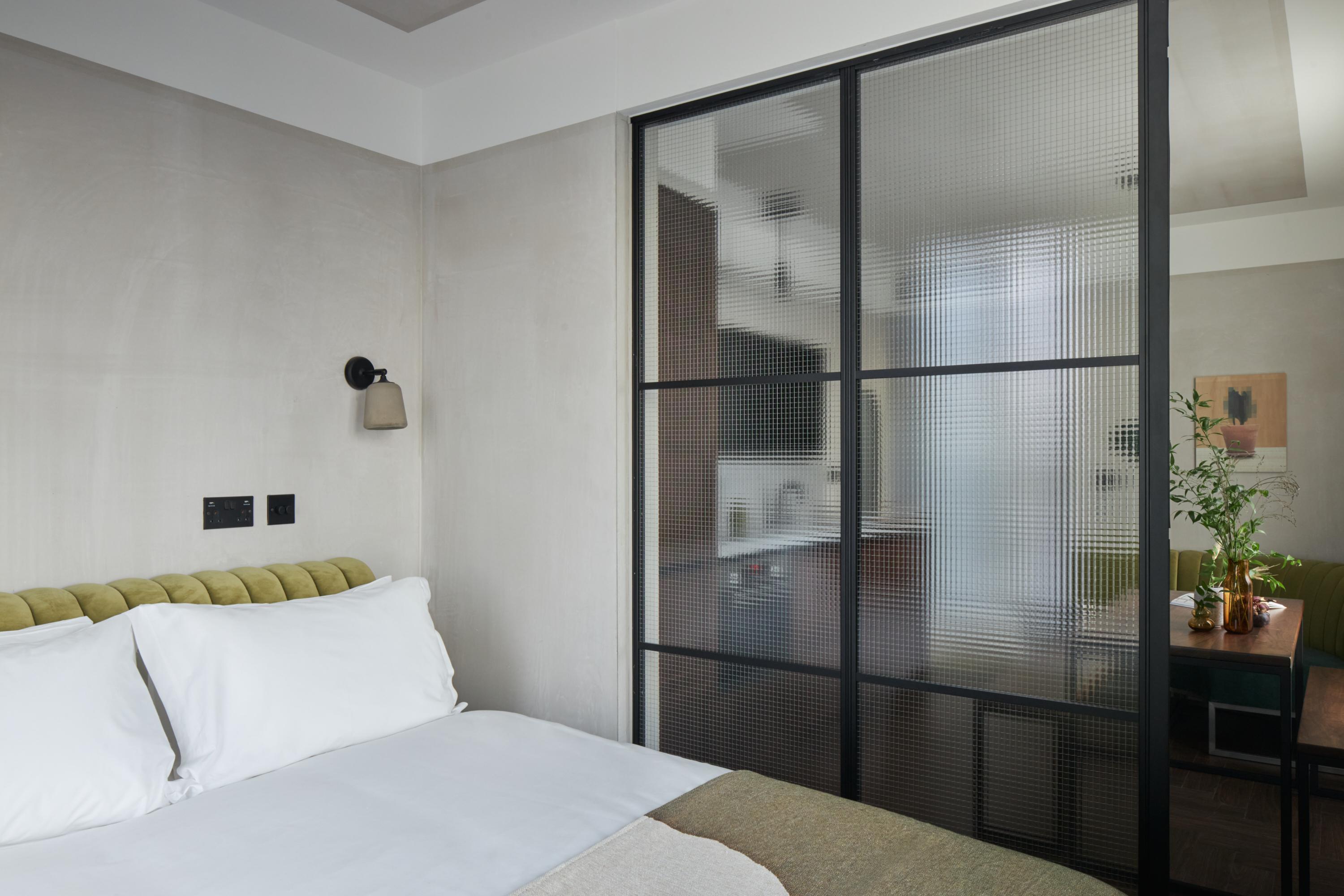 Staycity Dalston Apartahotel 4*