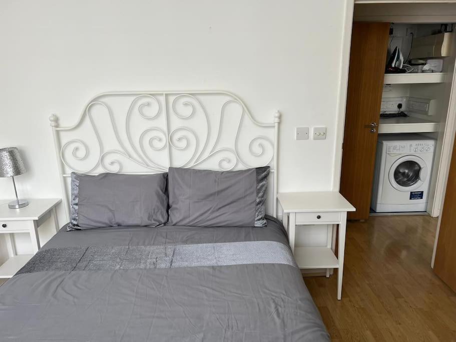 Leilighet Stunning 2 Bed Flat! Centrally Located In London, Uk! London
