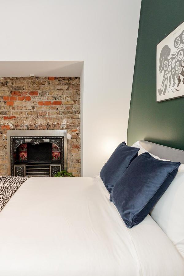 Kula - Holborn Apartment *