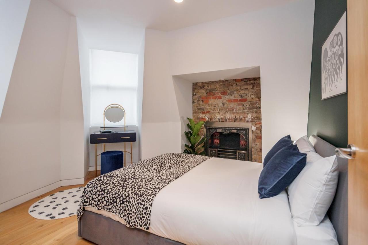 Kula - Holborn Apartment