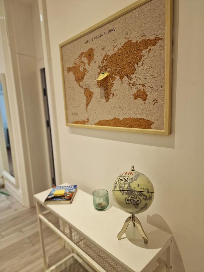 Spacious 4 Bedrooms For 10 Near Marble Arch Apartment