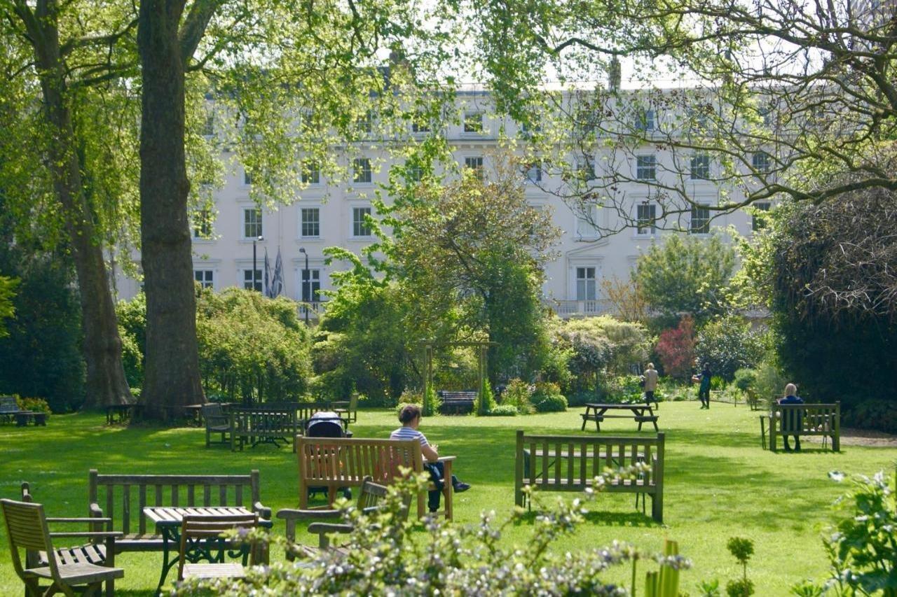 Hotel Eccleston Square 4*