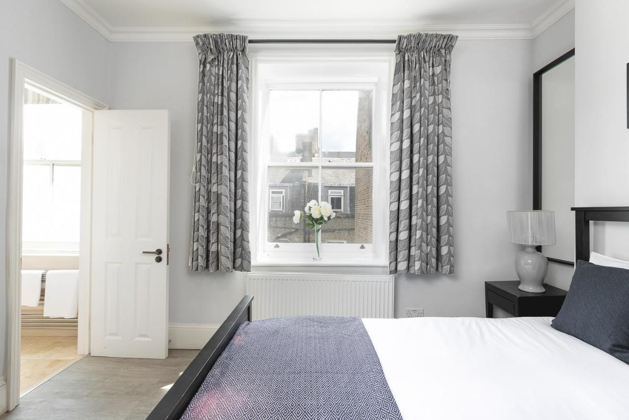 Penthousestays Notting Hill - Chic 2 Bedroom W/ King Beds - Near Portobello Road & Kensington High Street Leilighet London