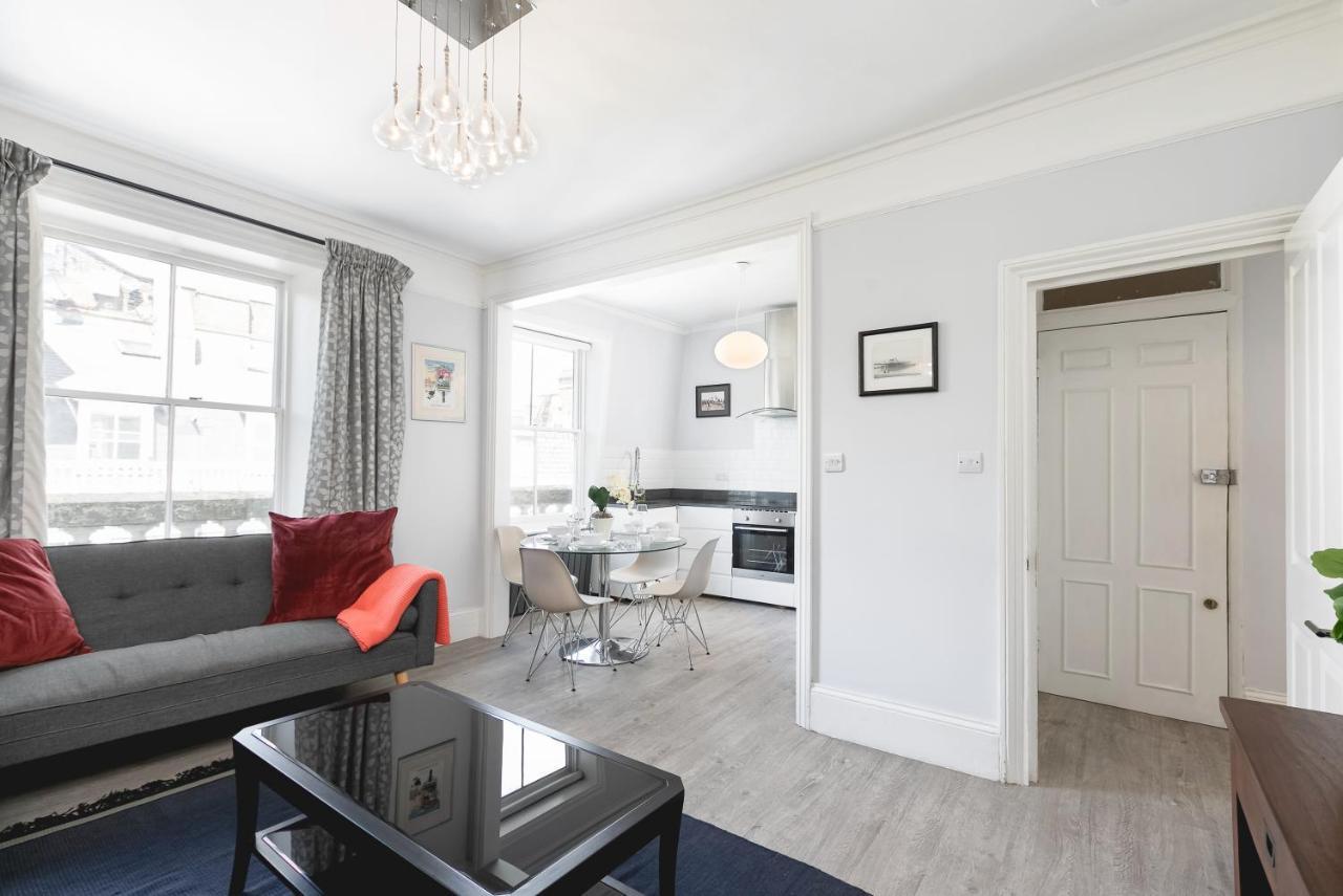 Penthousestays Notting Hill - Chic 2 Bedroom W/ King Beds - Near Portobello Road & Kensington High Street Leilighet