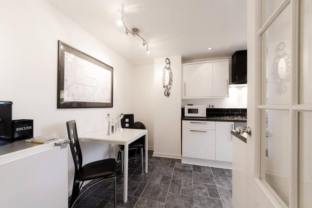 2 Bed London
