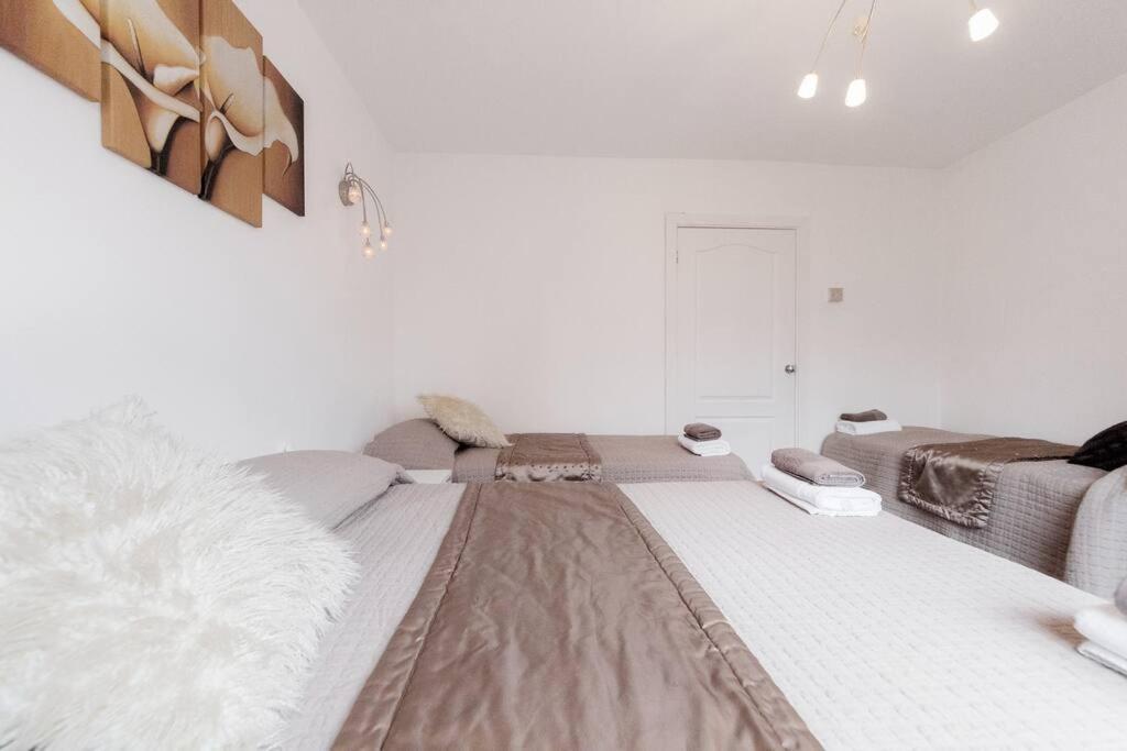 2 Bed Apartment
