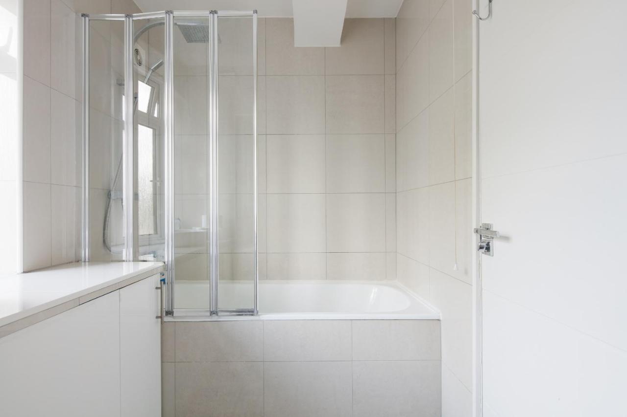 Bright & Welcoming Garden Flat Sleeps 6 In Style Londres