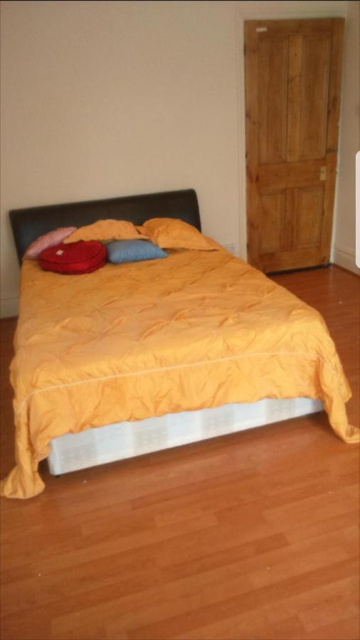 Privatunterkunft Norbury Crescent London