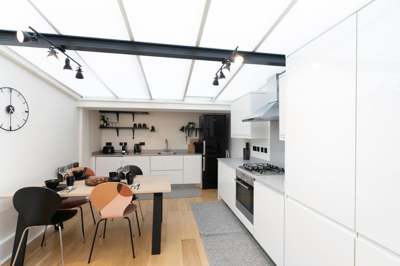Penthousestays Chelsea - Luxury 2 Bedroom W/king Bed - Near King's Road Appartement