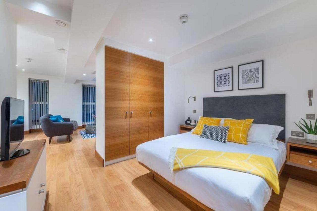- Tower Hill - Centre By Prime N-4 * London