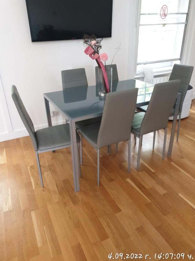 Apartment Beautiful 1 Bedroom Penthouse Flat London