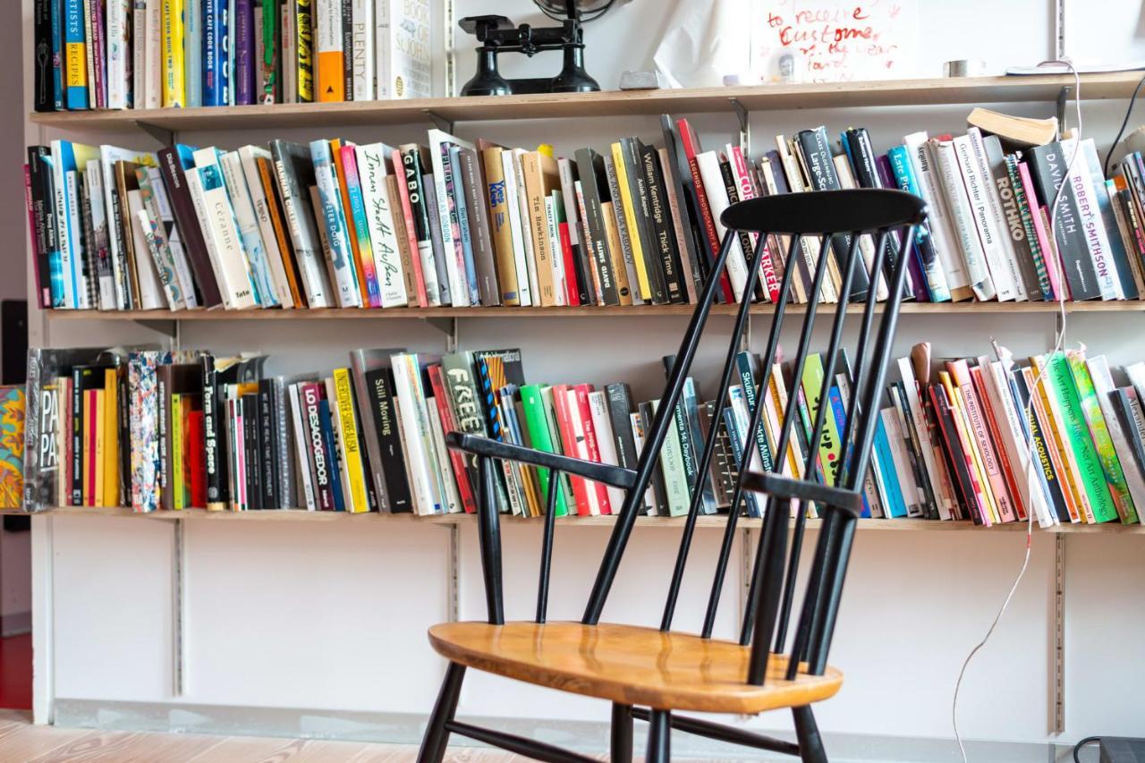 Guestready - Vibrant Near Broadway Market Leilighet London
