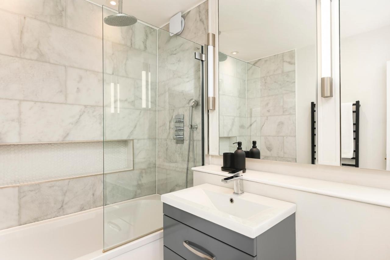 Penthousestays Chelsea - Luxury 2 Bedroom W/king Bed - Near King's Road London