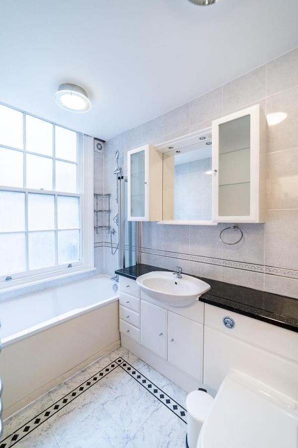 London Studio Apartment * Londen
