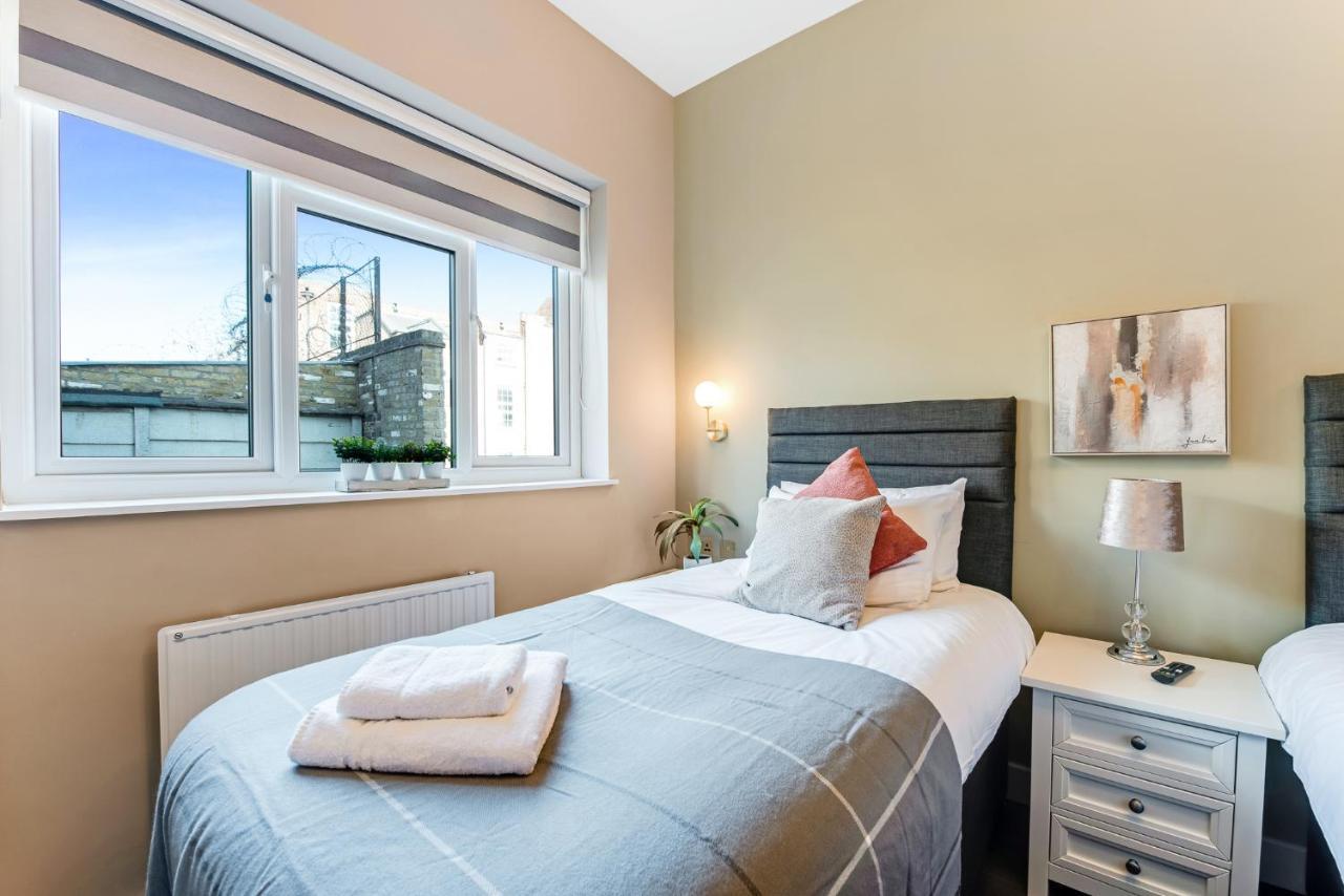 Elegant Studio - Perfect For Explorers Leilighet