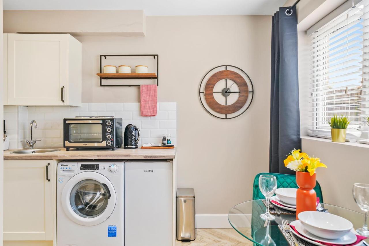 Apartment Cosy Heathrow - Parking - Garden London