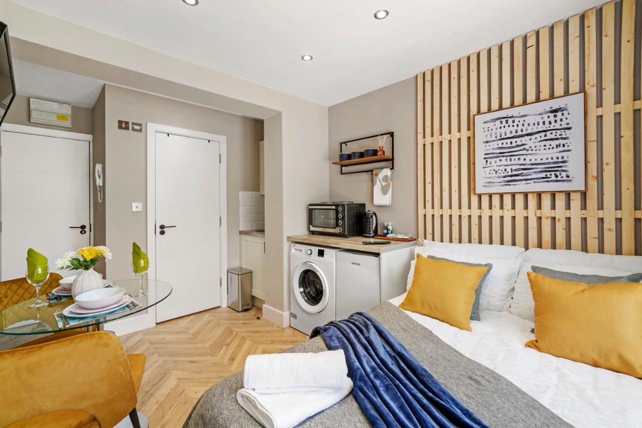 Cosy Heathrow - Parking - Garden * London