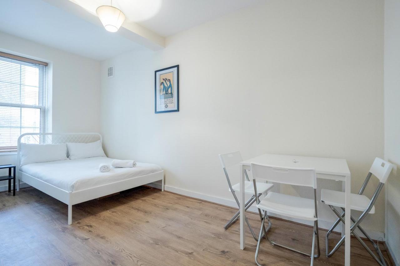 Aplacetostay Apartment, Zone 1 Liv Homestay London