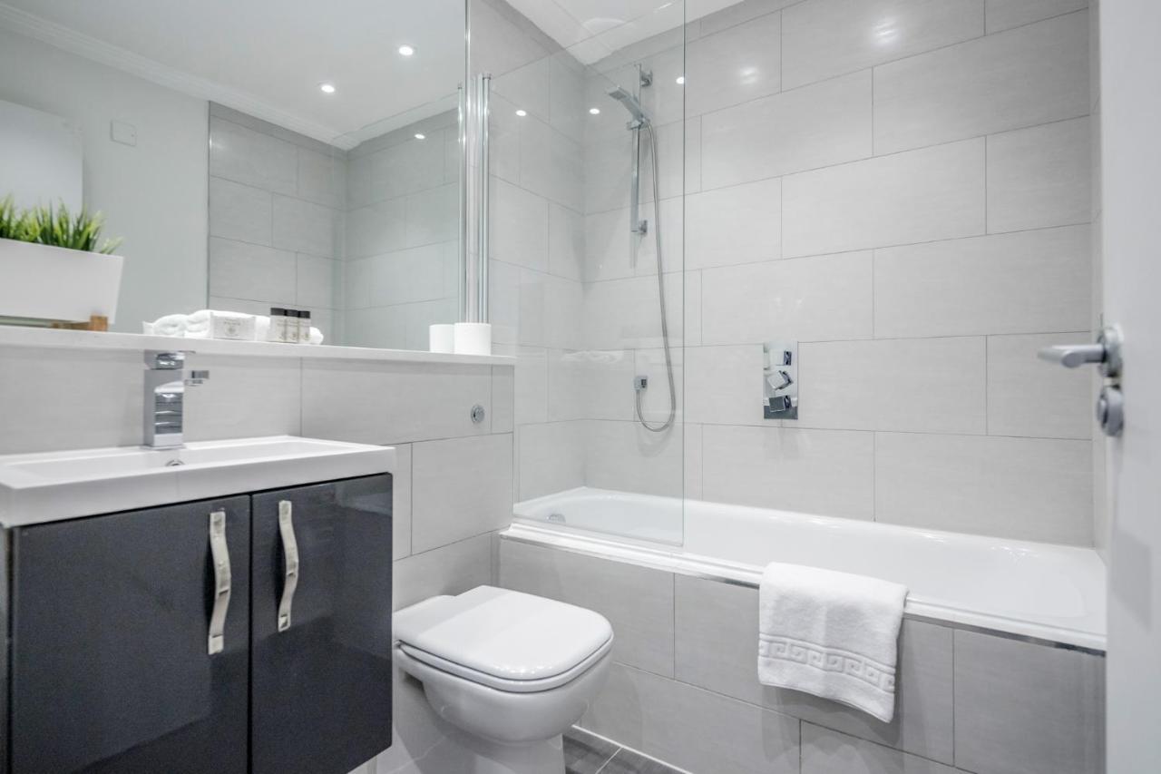Roomspace Serviced Apartments - River House * London