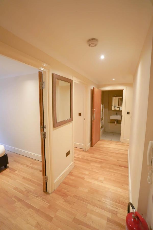 Apartment Cosy 2-bed 2 Bathroom In *