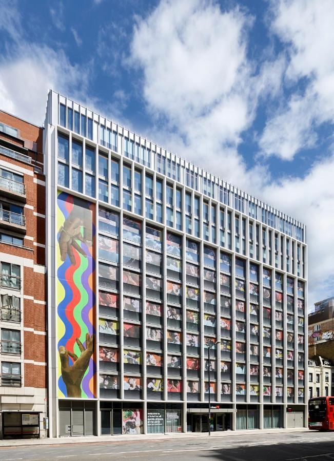Citizenm Victoria Station 4*