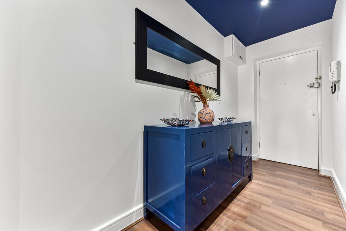 Spacious Cosy 2 Bed Flat, Leilighet