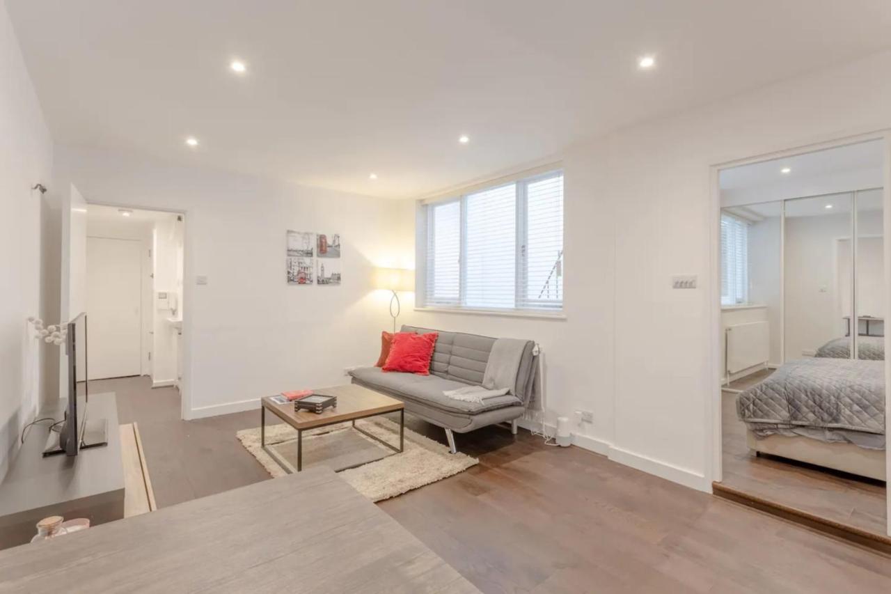 Apartment Modern Flat In The Heart Of West London
