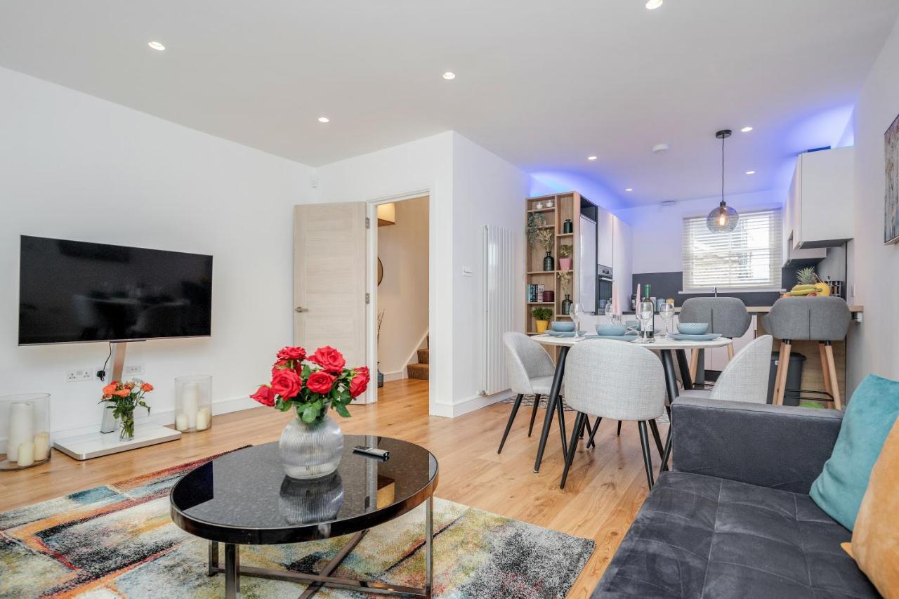 Beautiful 2 Bedrooms Split Level Fulham Apartamento *
