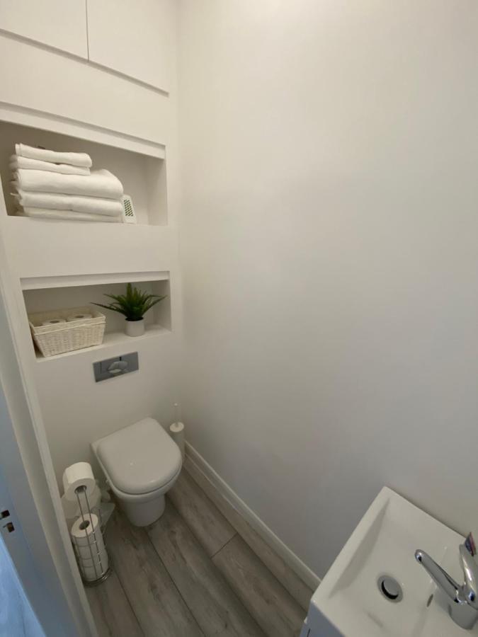 Spacious 2 Bedroom Flat In Paddington Appartement Londen