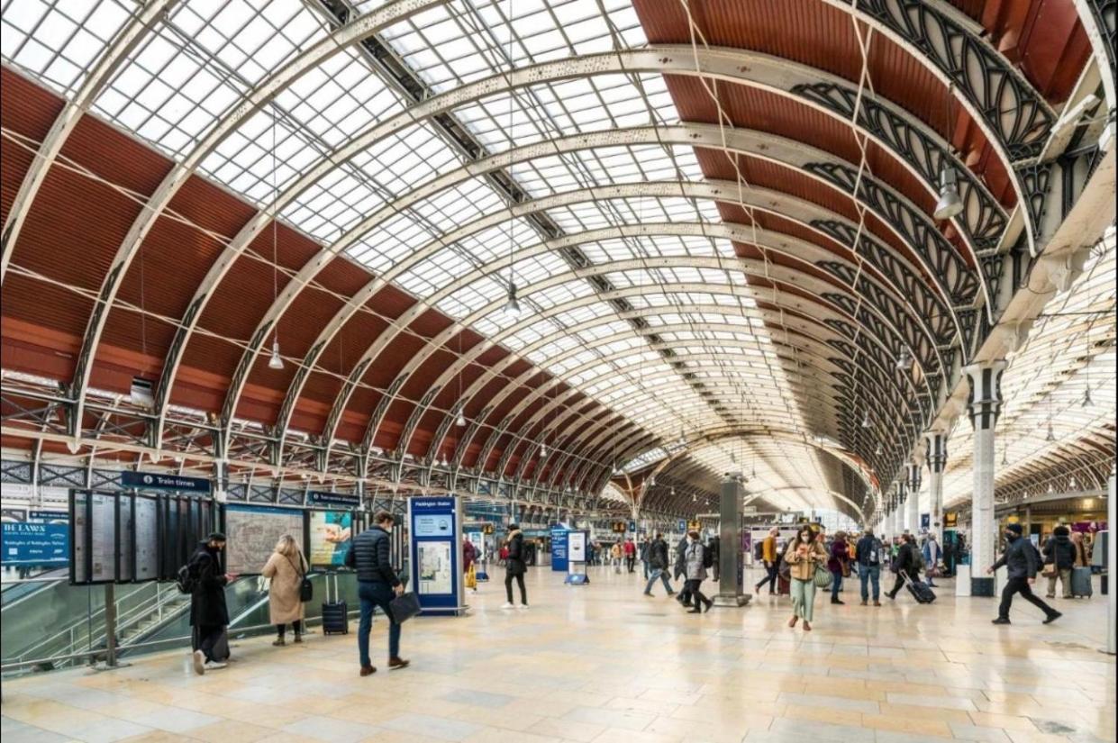 Spacious 2 Bedroom Flat In Paddington Londen
