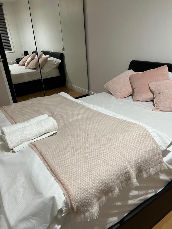 Apartamento Lovely 3 Bedroom Family In Central *