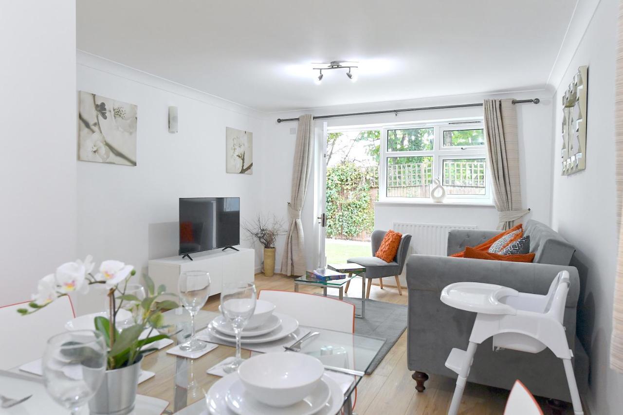 Clapham Junction - 2 Bedroom Bed and breakfast *