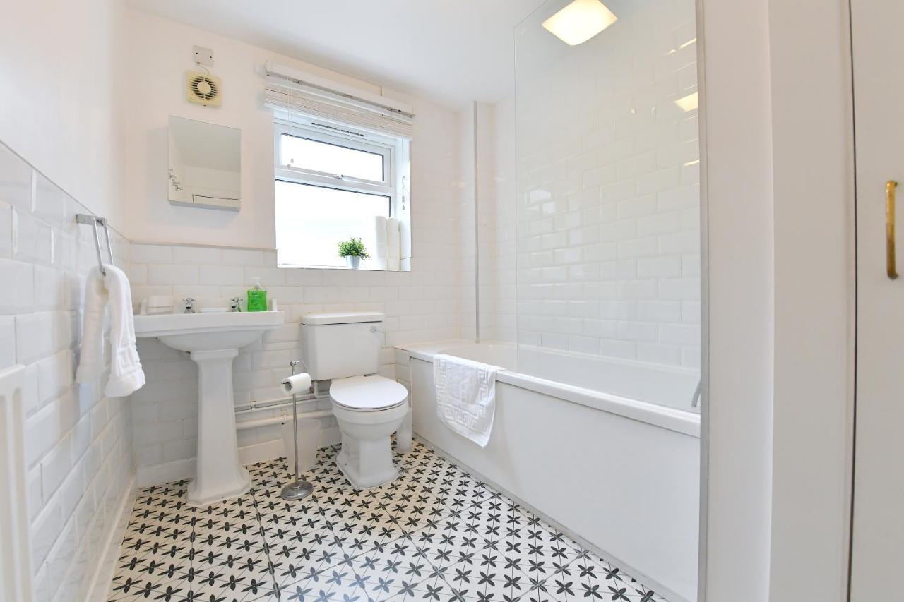 Bed and breakfast Clapham Junction - 2 Bedroom Londres
