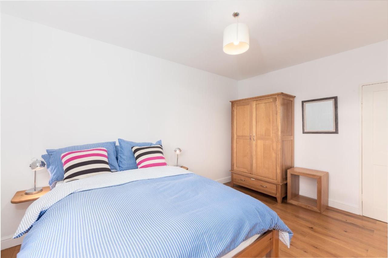 Bayswater, Large 1 Bed, Near Hyde Park & Paddington Appartement Londen
