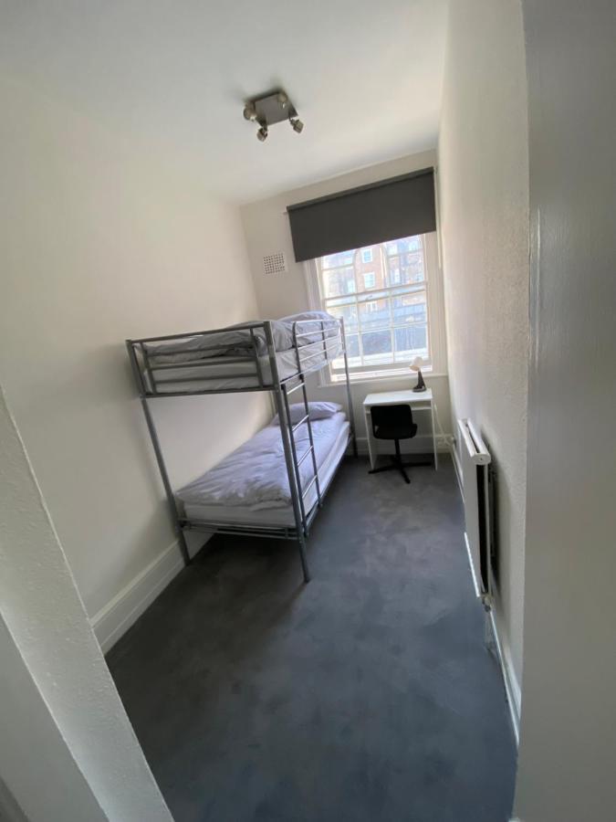 Spacious 2 Bedroom Flat In Paddington