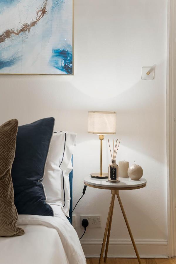 Notting Hill Apartment