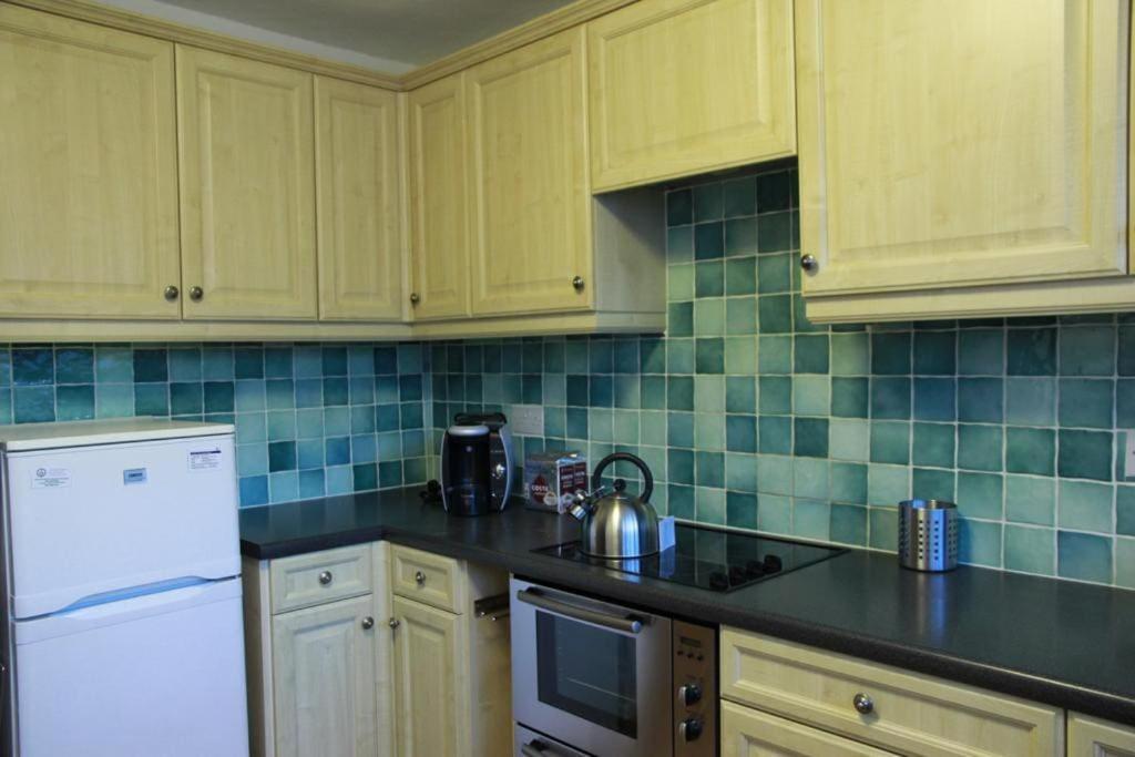 3 Bedroom Flat In Maida Vale Londen