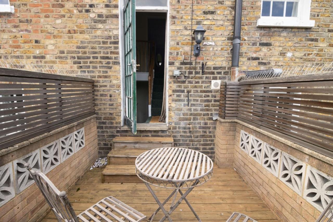 Apartment The Angel Place Hideaway - Fair 4bdr House With Terrace