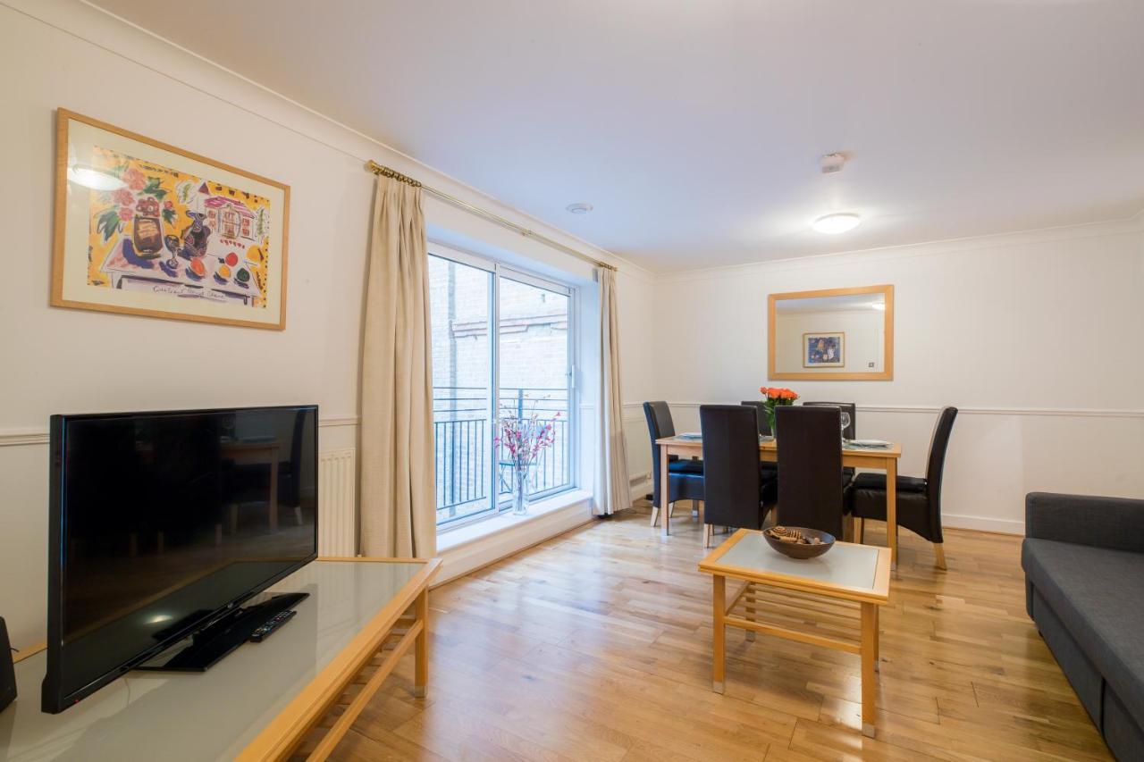 Mansion House Apartment *