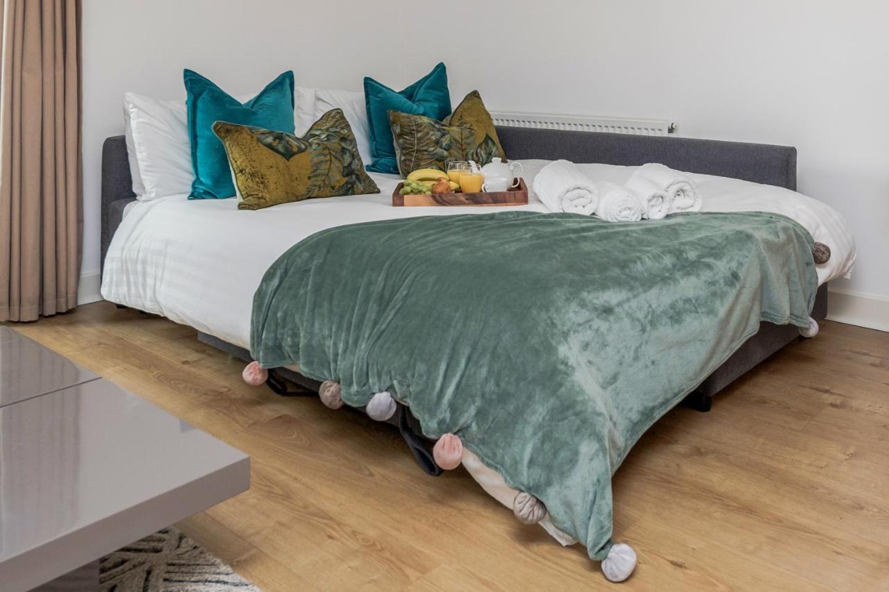 - 4-impressive Apt-city/theatre/events- Apartment London