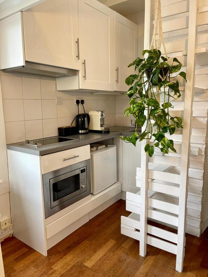 Apartment Charming Primrose Hill Studio Near Train Station London